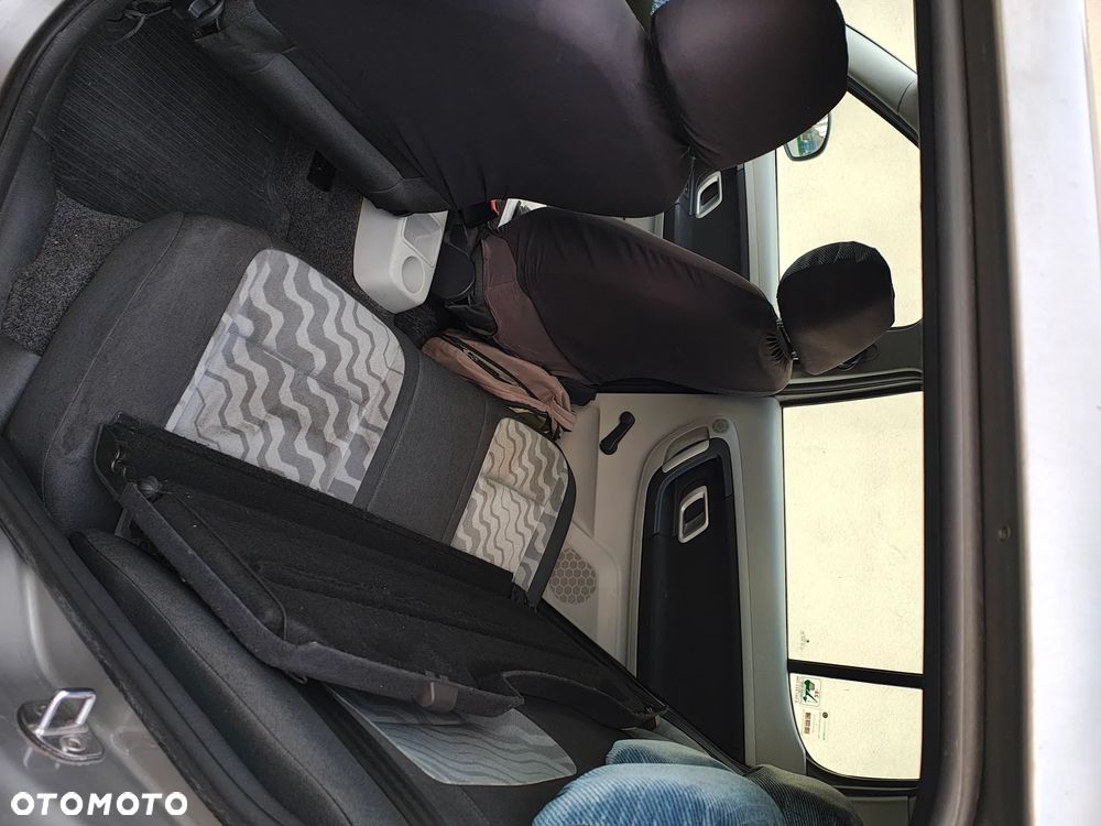 Skoda Fabia 1.2 12V Ambiente - 7