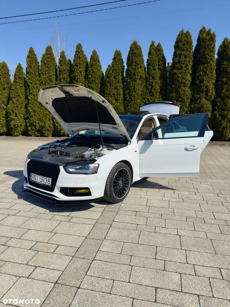 Audi A4 Limousine - 14