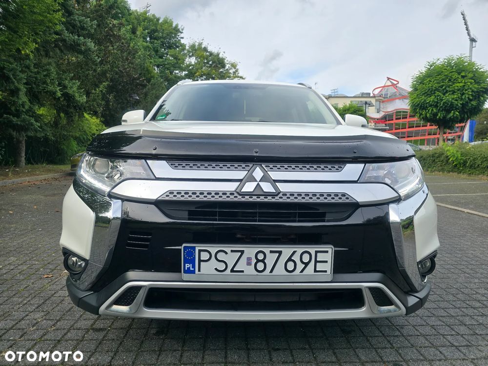 Mitsubishi Outlander 2.0 2WD CVT Active+ - 29