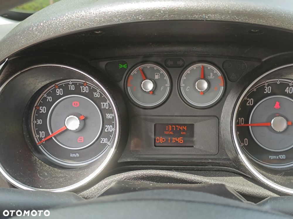 Fiat Punto Evo 1.4 8V Active - 11