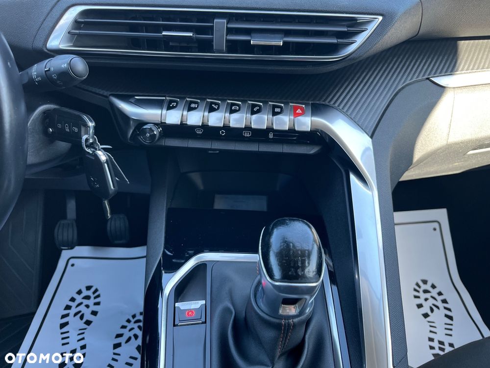 Peugeot 3008 BlueHDi 120 Stop & Start Allure - 26