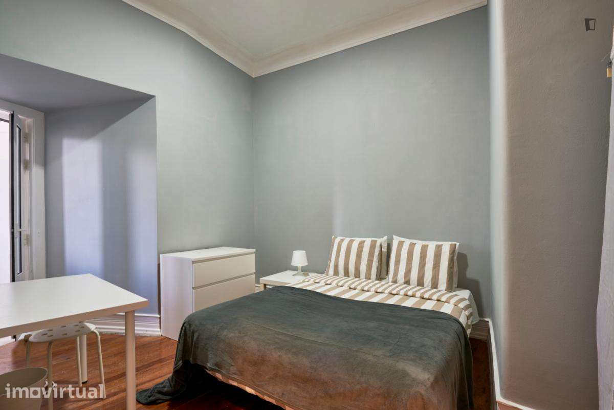 Quarto - localizado em Entrecampos Lisbon - Grande imagem: 2/39