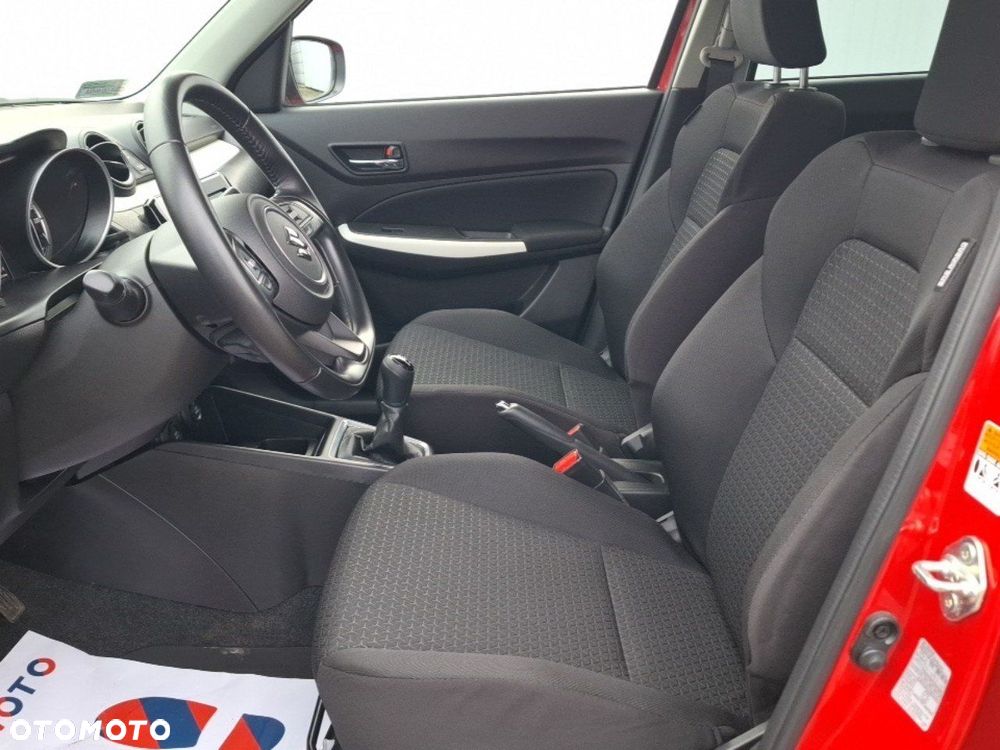 Suzuki Swift - 11