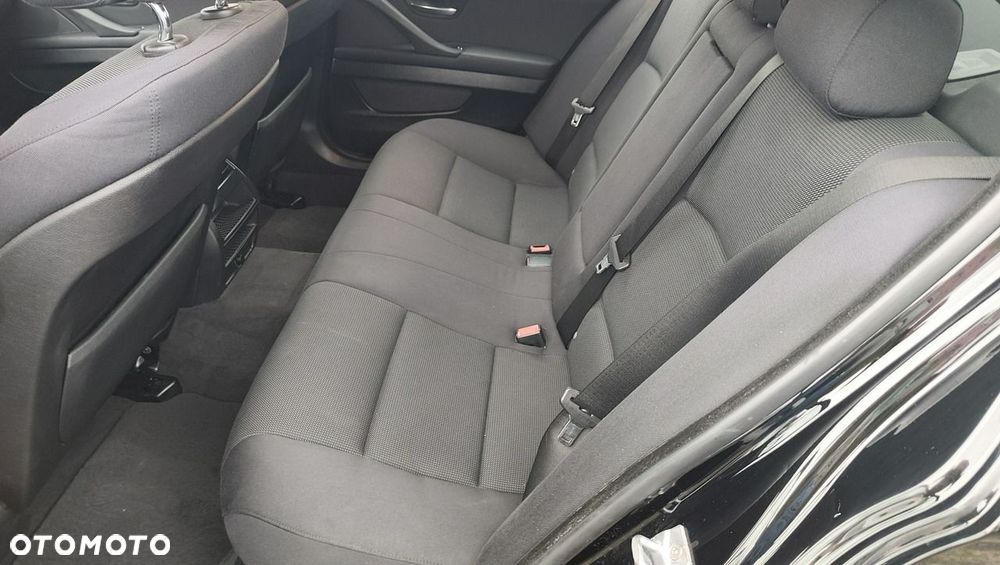 BMW Seria 5 520d - 20