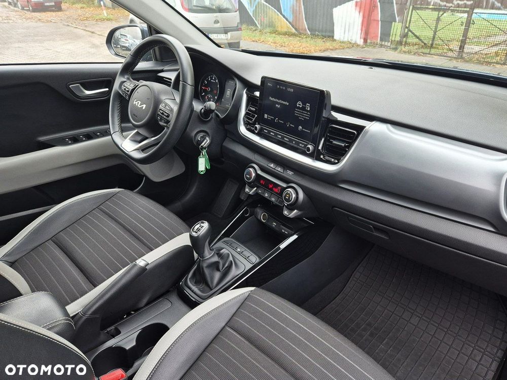 Kia Stonic 1.0 T-GDI L - 11