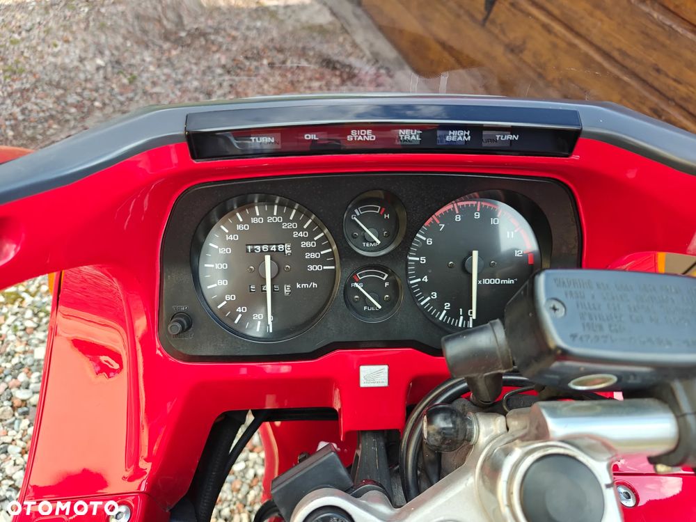 Honda CBR - 7