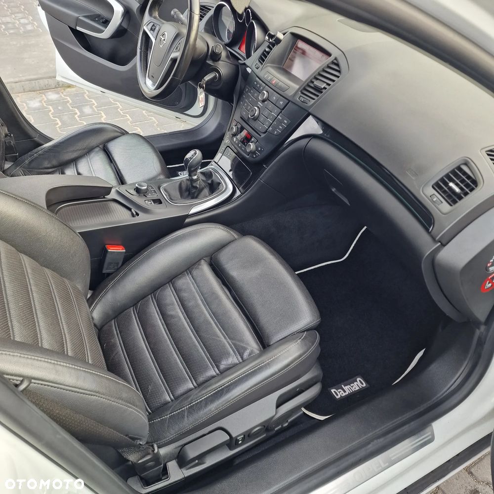 Opel Insignia 2.0 T Sport 4x4 - 9