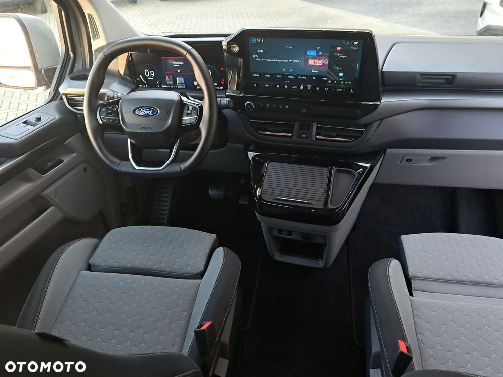 Ford Tourneo Custom 2.0 EcoBlue L2 Titanium SelectShift - 17
