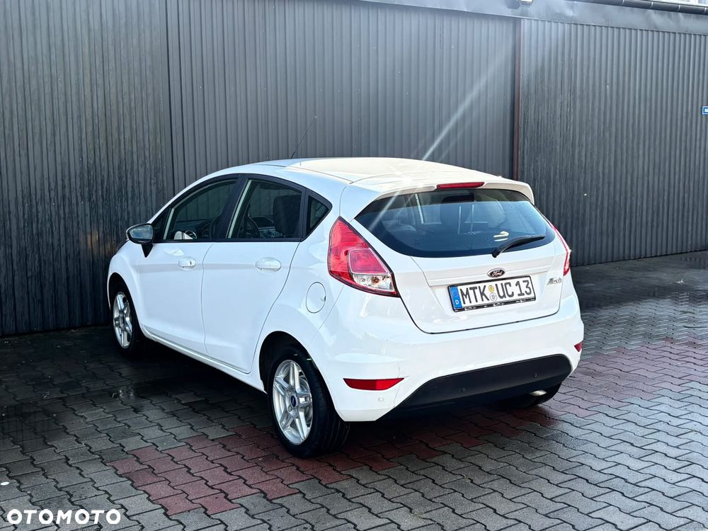 Ford Fiesta 1.25 Champions Edition - 10