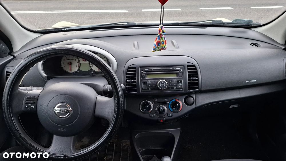 Nissan Micra 1.2 Visia - 6