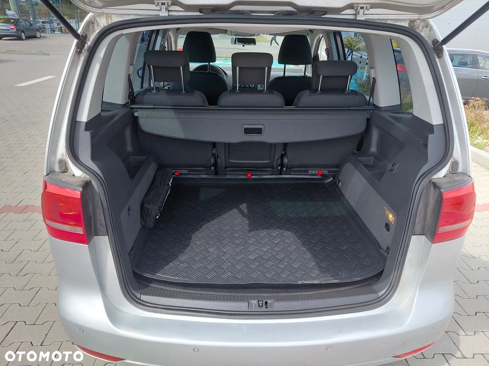 Volkswagen Touran 1.2 TSI Trendline - 8