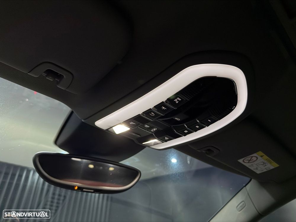 Porsche Panamera S E-Hybrid - 32