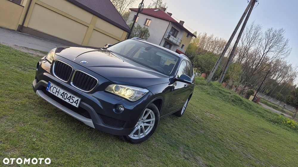 BMW X1 sDrive18d xLine - 11