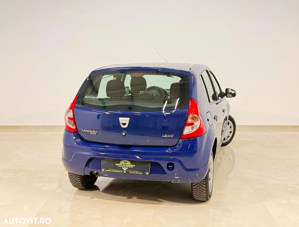 Dacia Sandero 1.2 16V 75 Live - 11