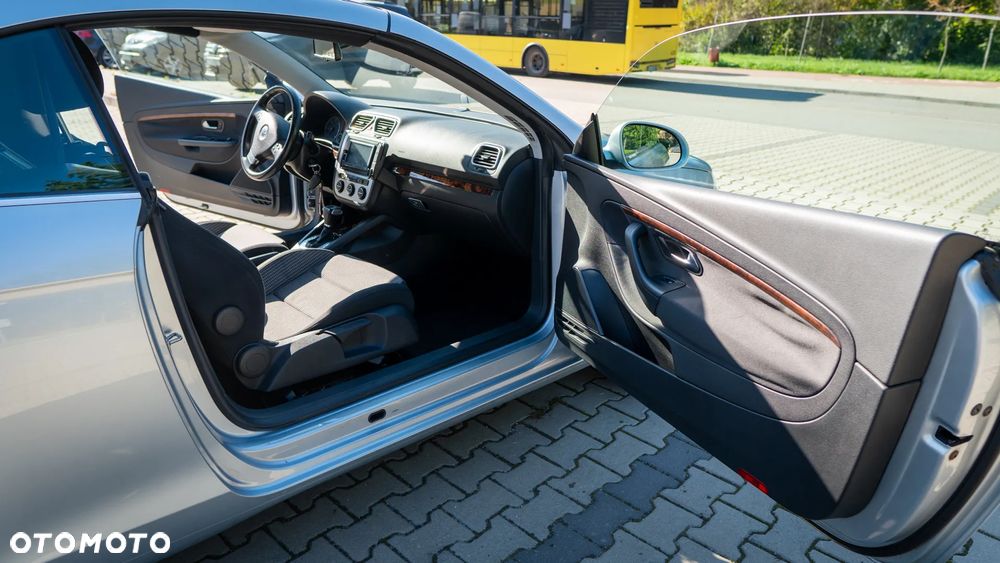 Volkswagen Eos 2.0 TDI DPF DSG - 20