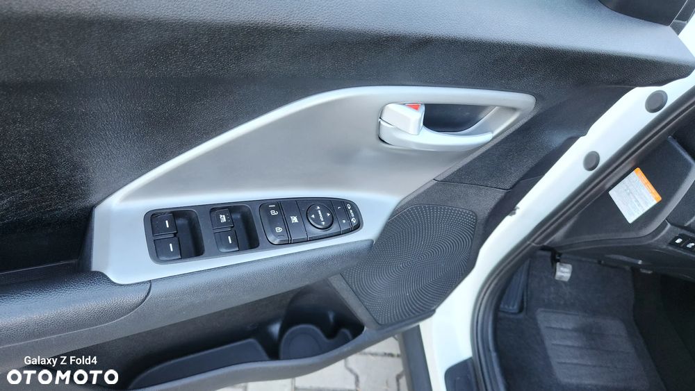 Kia Niro 1.6 GDI Plug-in Hybrid L - 27