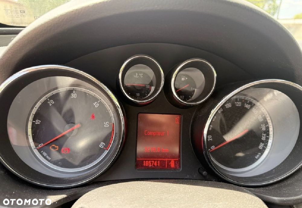 Opel Insignia 2.0 CDTI Sport - 10