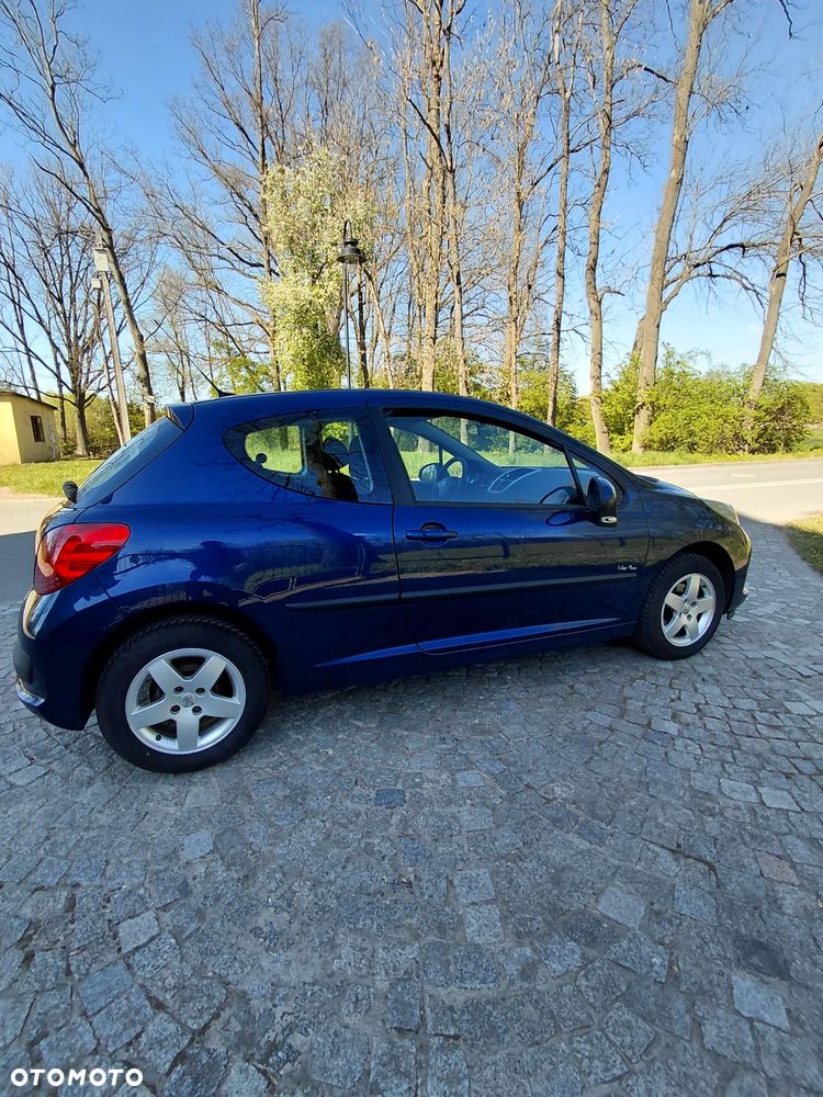 Peugeot 207 1.4 Trendy - 21