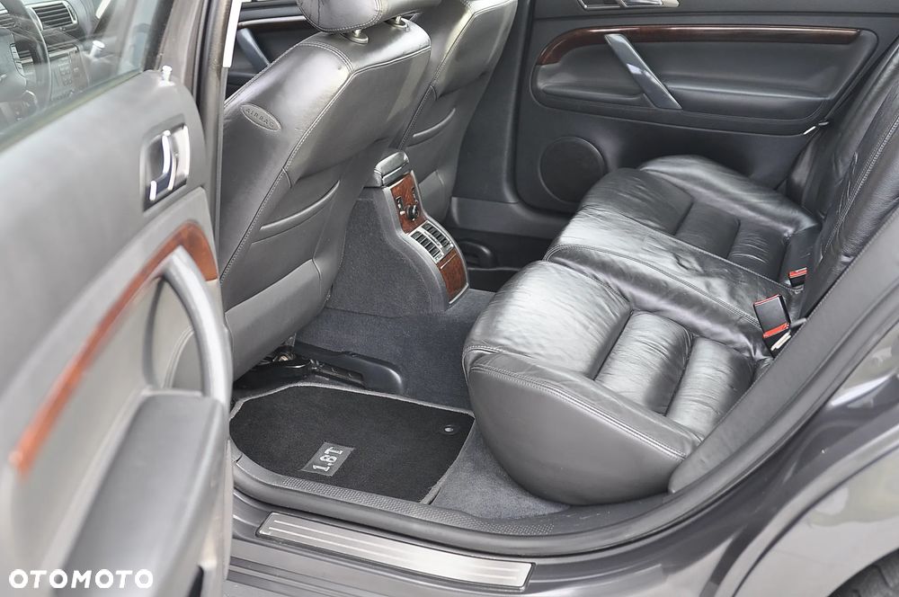 Skoda Superb 1.8 Turbo Elegance - 20