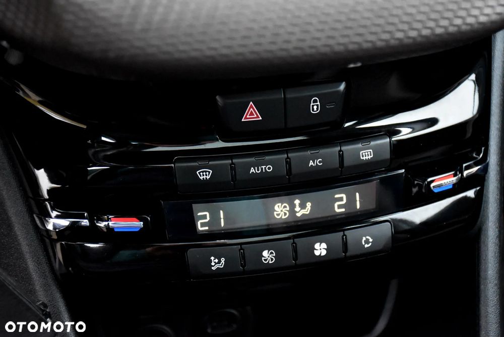 Peugeot 2008 e-HDi FAP 92 STOP & START Allure - 25