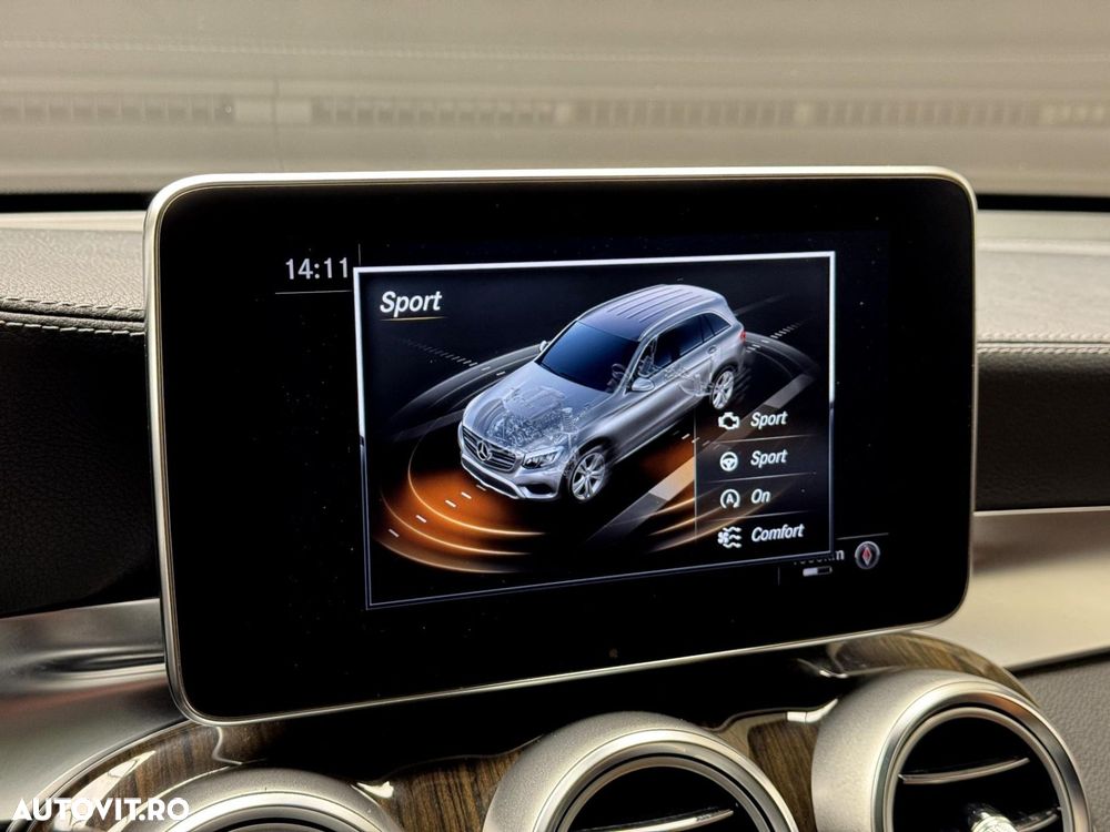 Mercedes-Benz GLC - 14