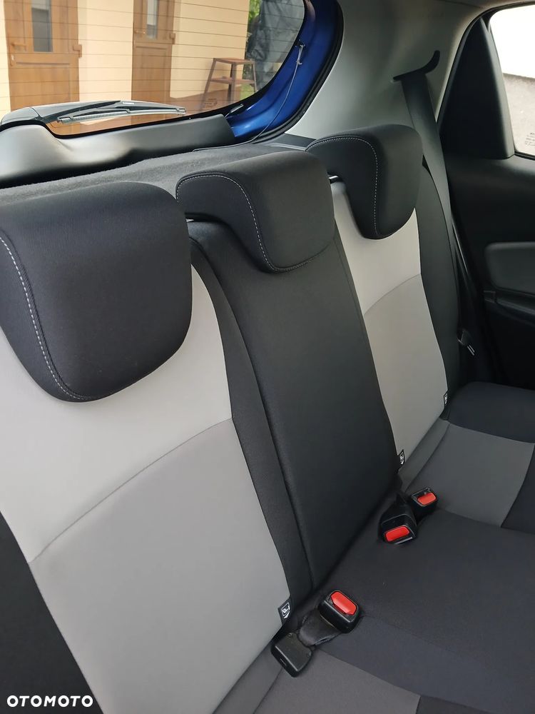 Toyota Yaris 1.5 Premium - 3