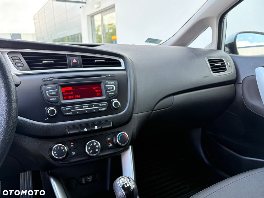 Kia Ceed 1.4 CRDi S - 14