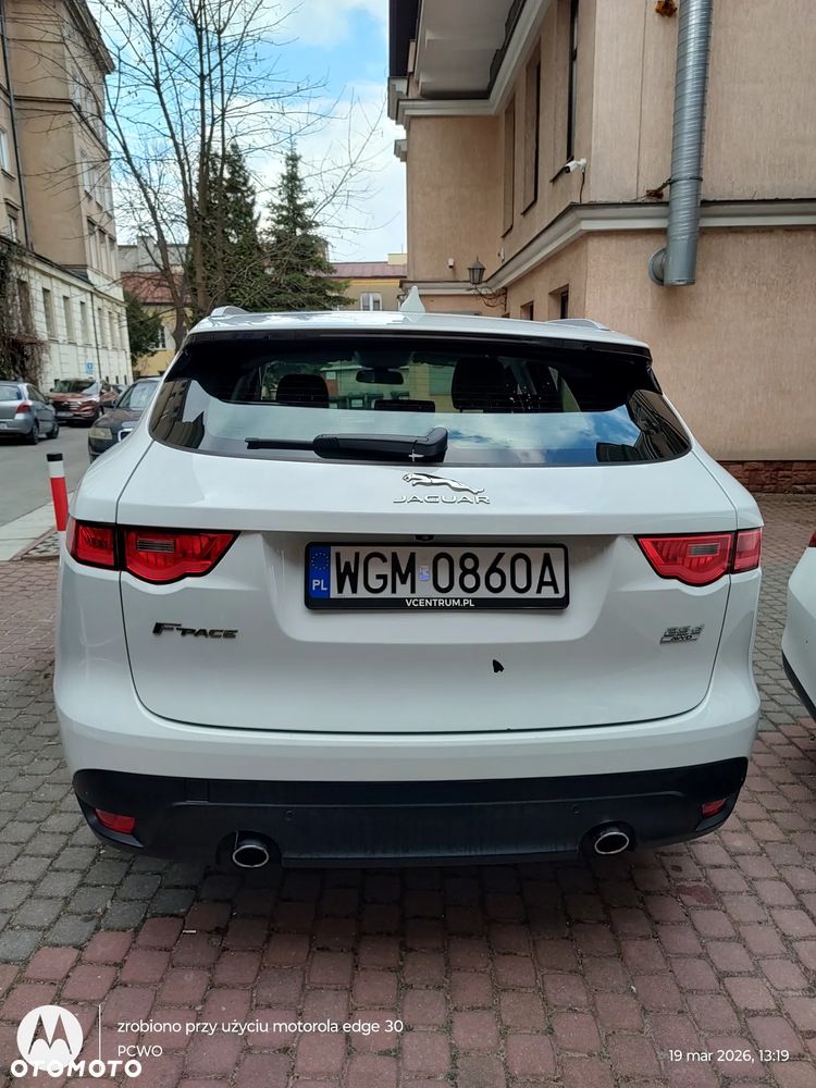 Jaguar F-Pace - 6