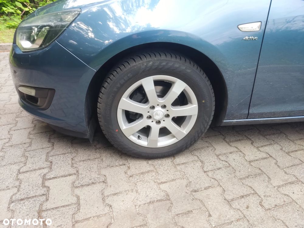 Opel Astra 1.4 Turbo - 13