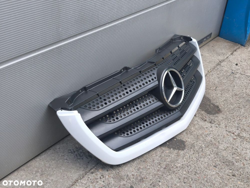 Atrapa grill Zderzaka Mercedes Sprinter w906 Lift biała 14-18r - 4