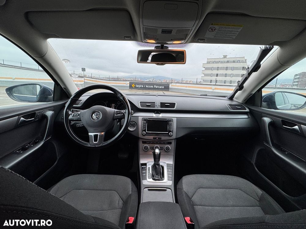 Volkswagen Passat 2.0 TDI BlueMotion Technology DSG Comfortline - 8