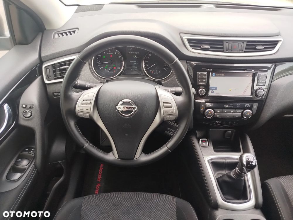Nissan Qashqai - 11