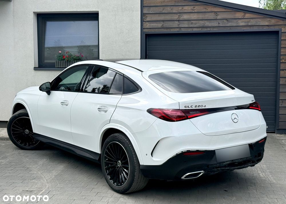 Mercedes-Benz GLC 220 d mHEV 4-Matic AMG Line - 11