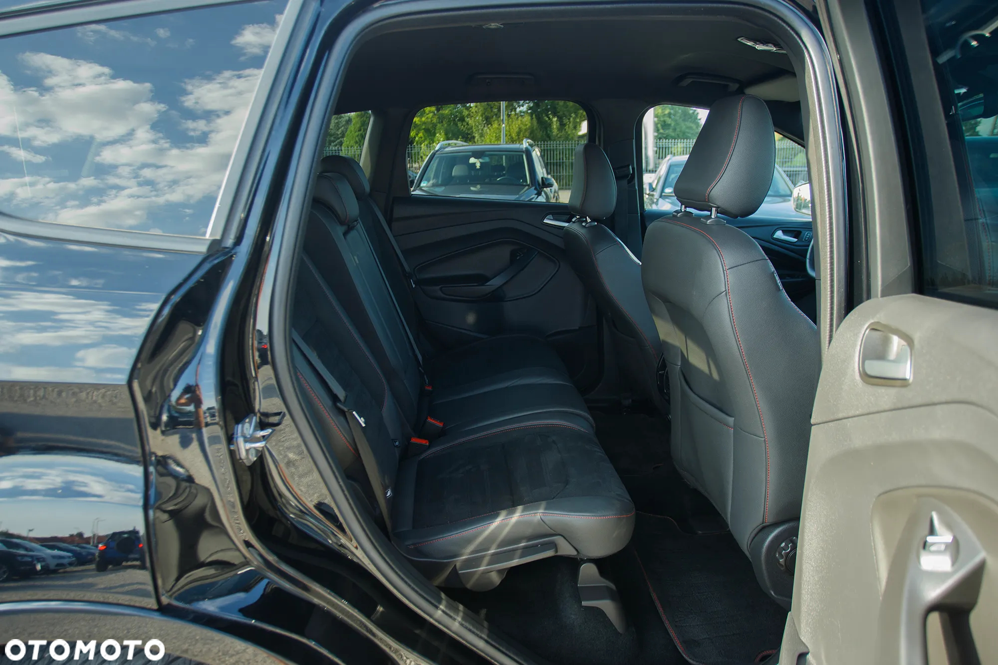 Ford Kuga 1.5 EcoBoost 4x4 ST-Line - 19