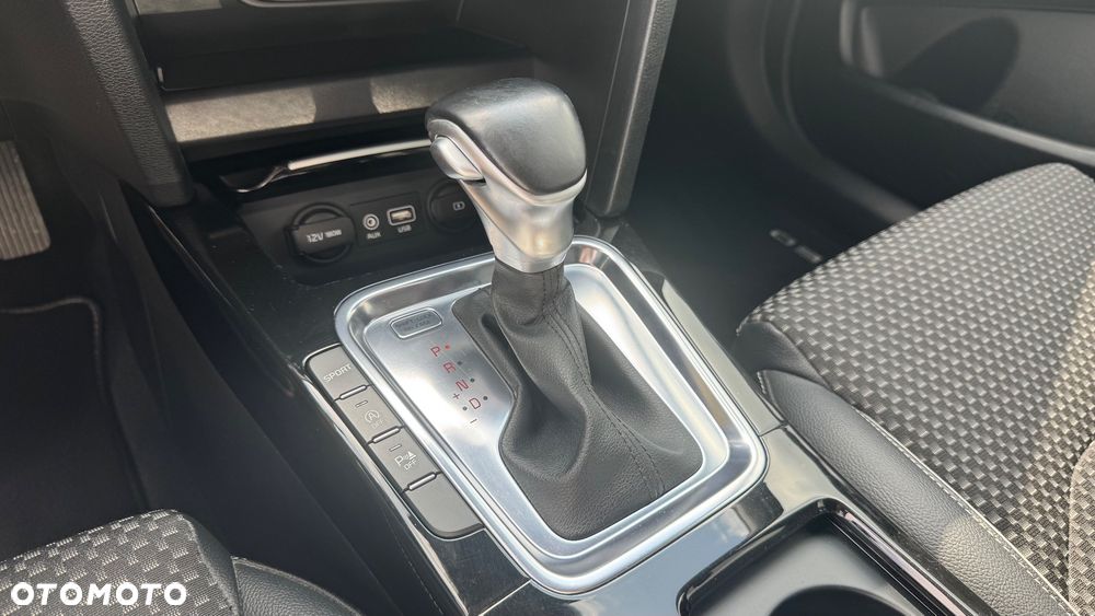 Kia Ceed 1.4 T-GDI DCT OPF Spirit - 38