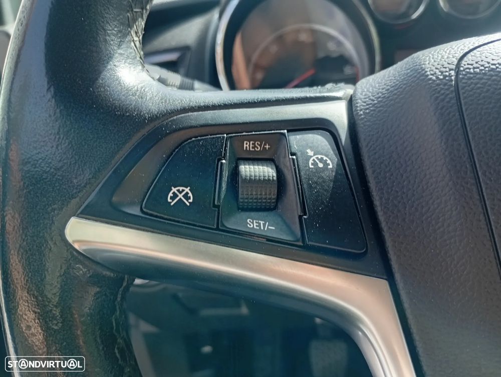 Opel Astra 1.7 CDTI Cosmo - 12