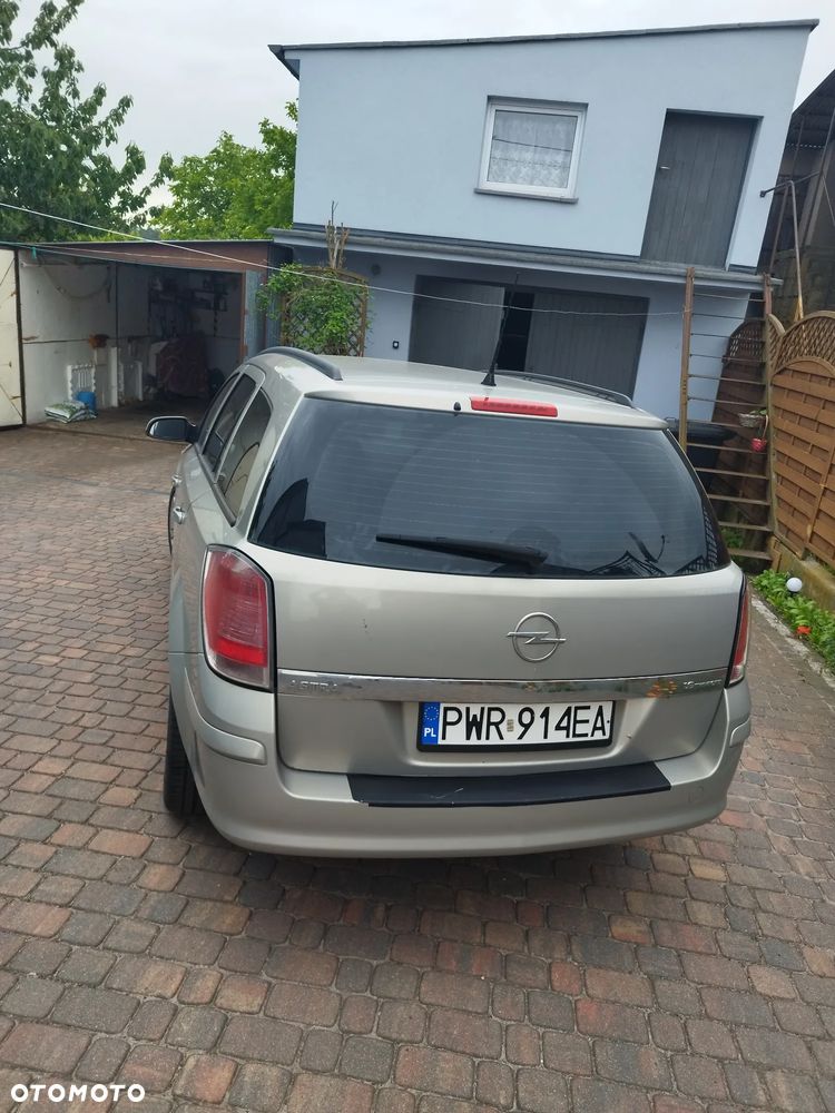 Opel Astra 1.6 Cosmo - 4