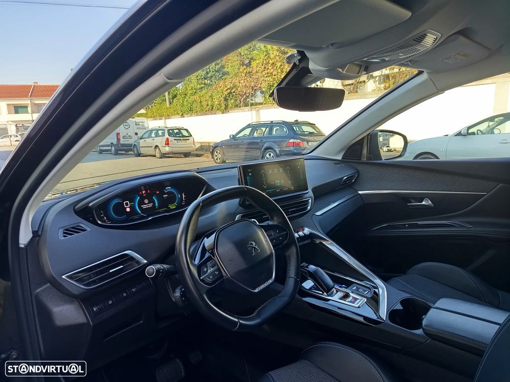 Peugeot 3008 225 e-EAT8 Allure - 14