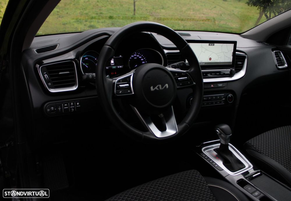 Kia XCeed 1.6 GDi PHEV Drive - 19