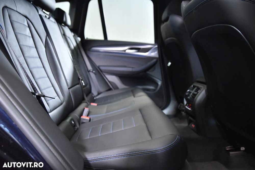BMW X3 xDrive30e AT PHEV - 13