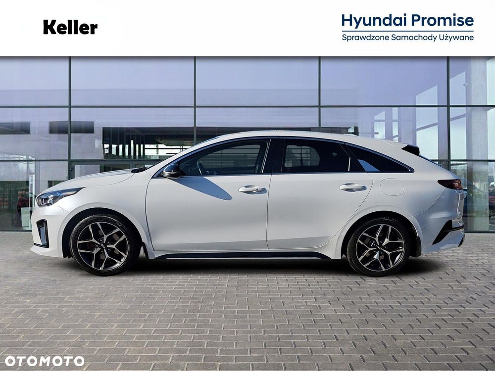 Kia ProCeed 1.5 T-GDI GT Line - 4