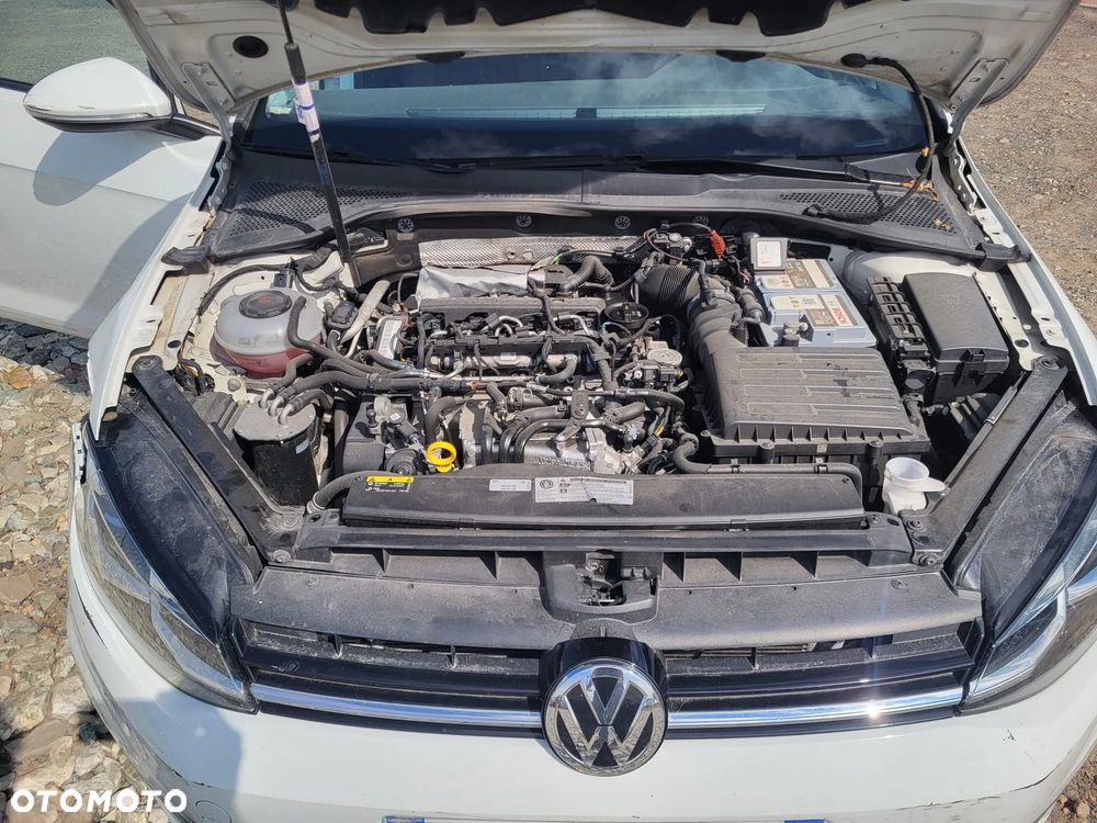 Volkswagen Golf 2.0 TDI (BlueMotion Technology) DSG Comfortline - 31