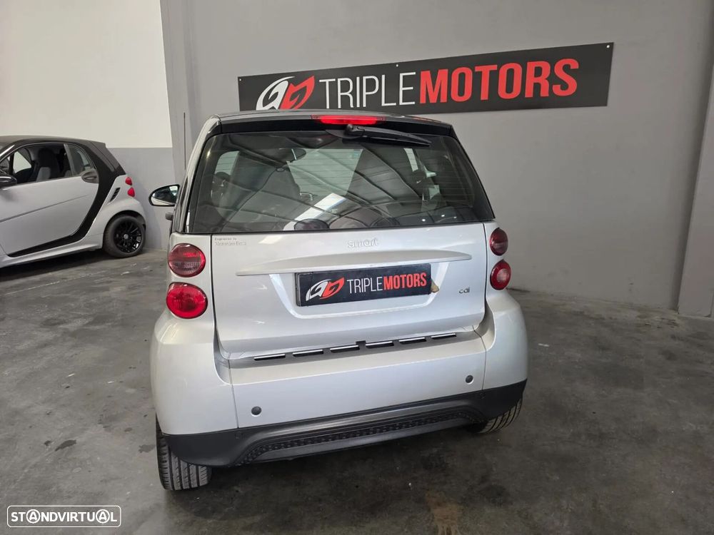 Smart ForTwo Coupé 0.8 cdi Passion 54 - 10