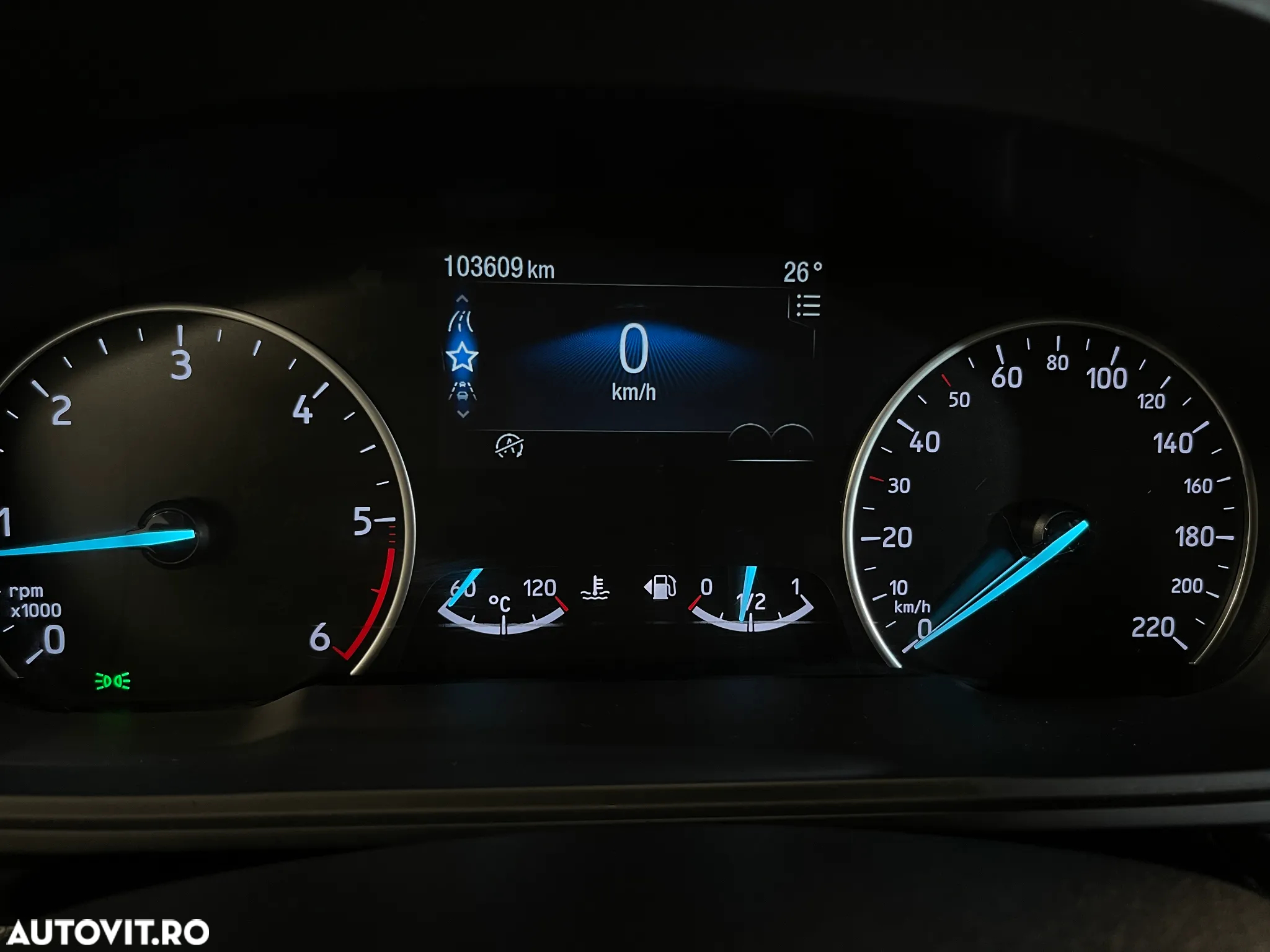 Ford EcoSport 1.5 EcoBlue Titanium - 22