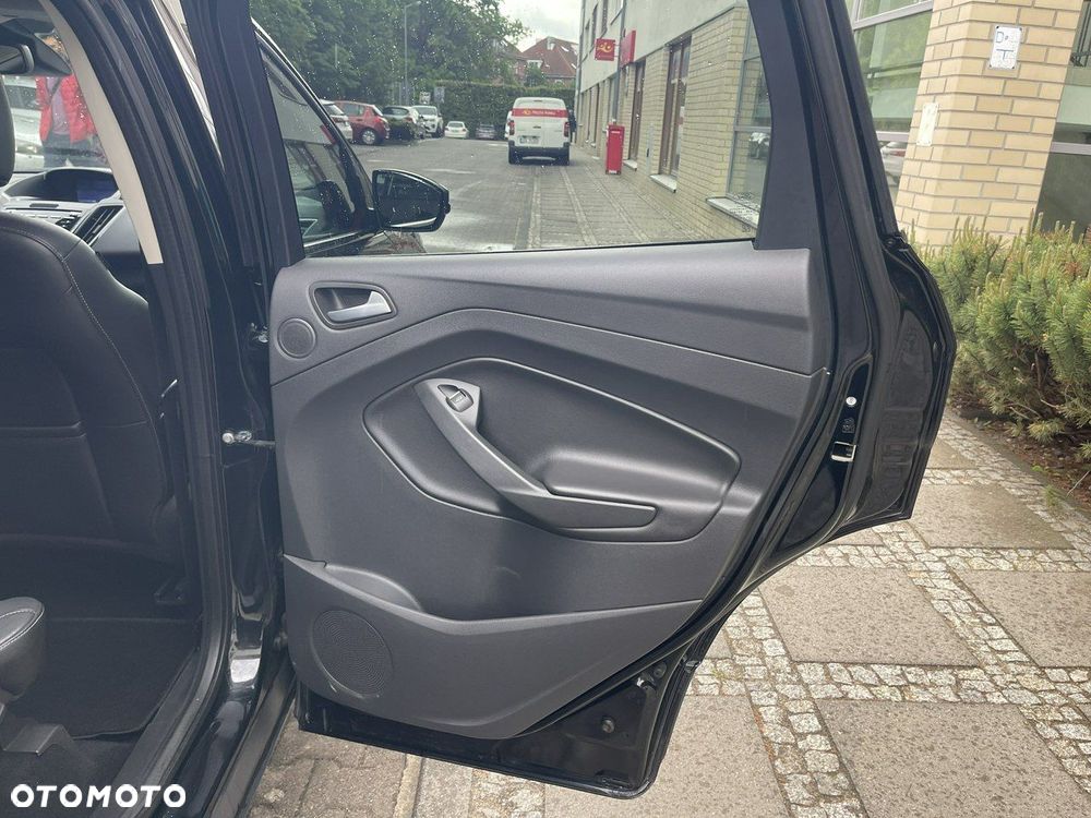 Ford Kuga - 22