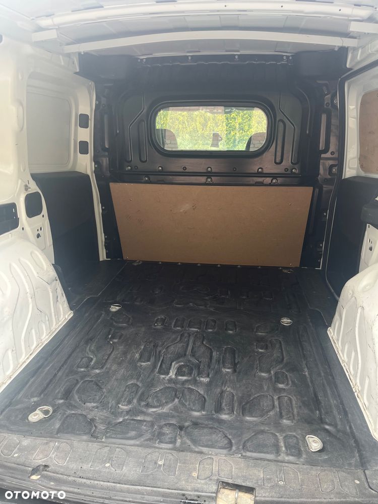 Fiat Doblo - 8