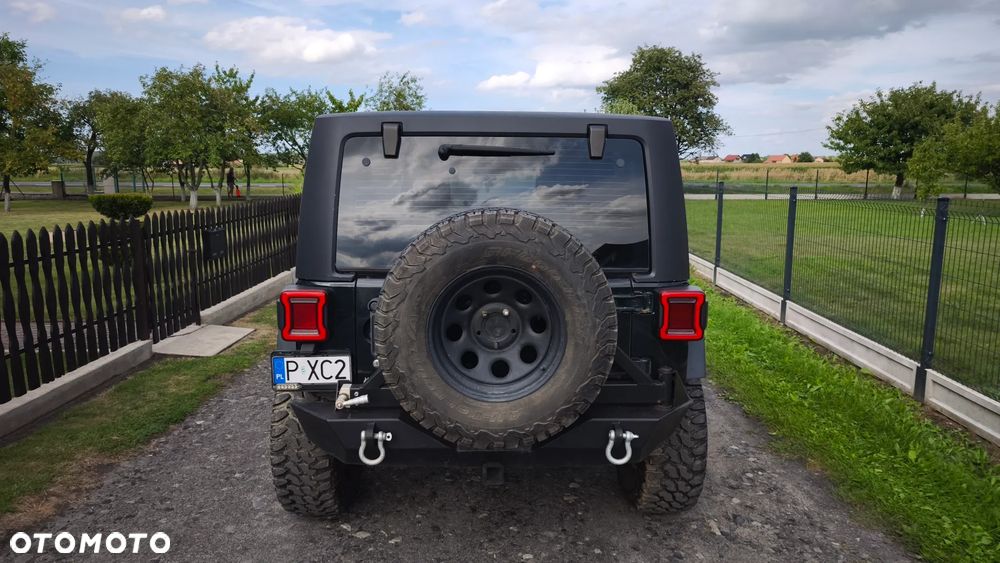 Jeep Wrangler - 3