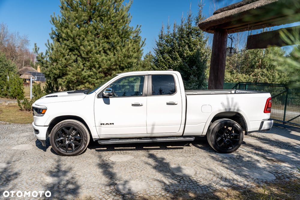 Dodge RAM 1500 5.7 4x4 - 8