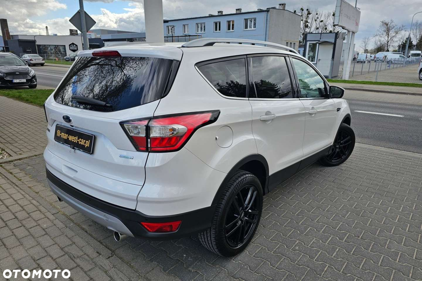 Ford Kuga - 6