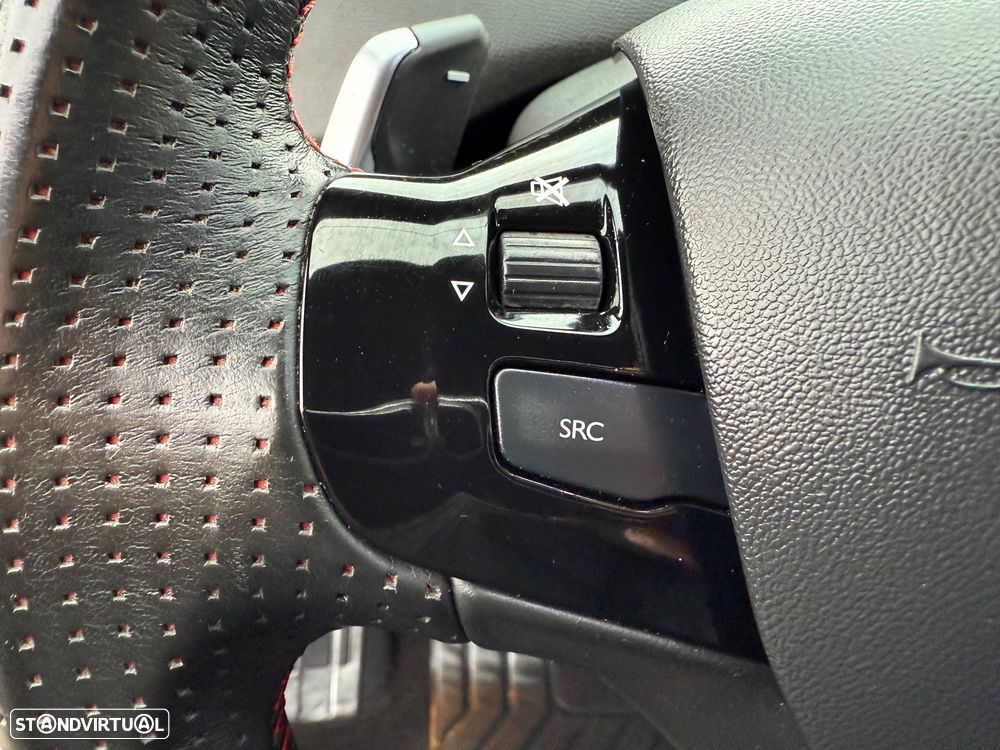 Peugeot 308 SW BlueHDi 130 EAT8 Stop & Start GT - 31